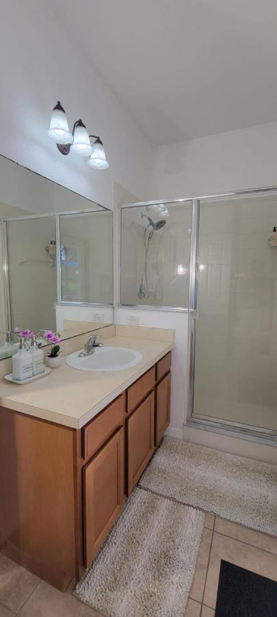 Cheerful 4Bed 3Bath With Pool Home Near Disney 키시미 외부 사진
