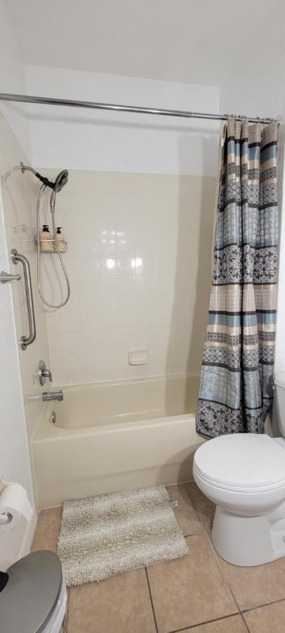 Cheerful 4Bed 3Bath With Pool Home Near Disney 키시미 외부 사진